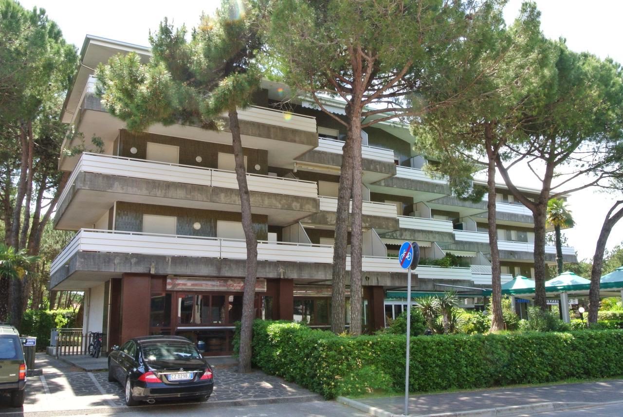 Condominio Capriccio Lignano Sabbiadoro Esterno foto