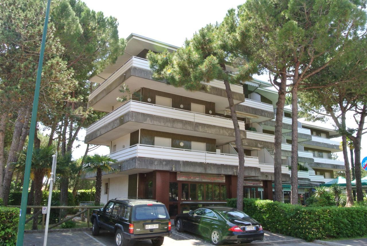 Condominio Capriccio Lignano Sabbiadoro Esterno foto